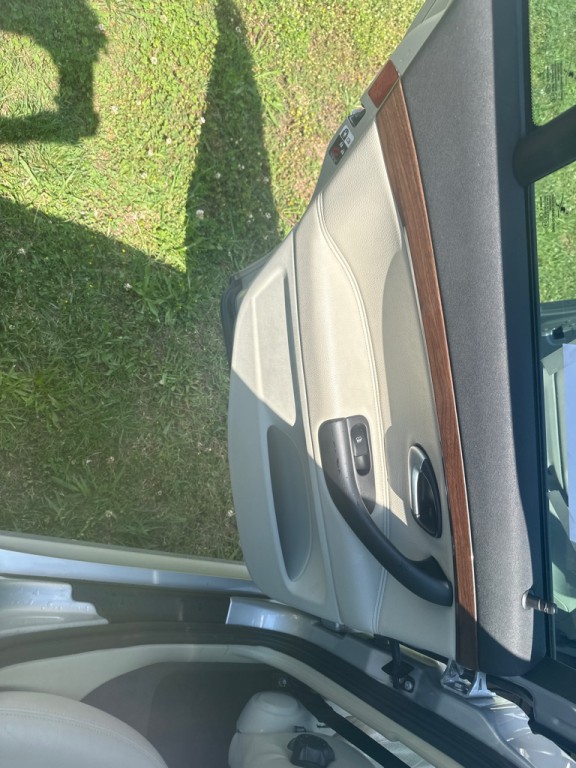 2004 Saab 9-3 Image 11