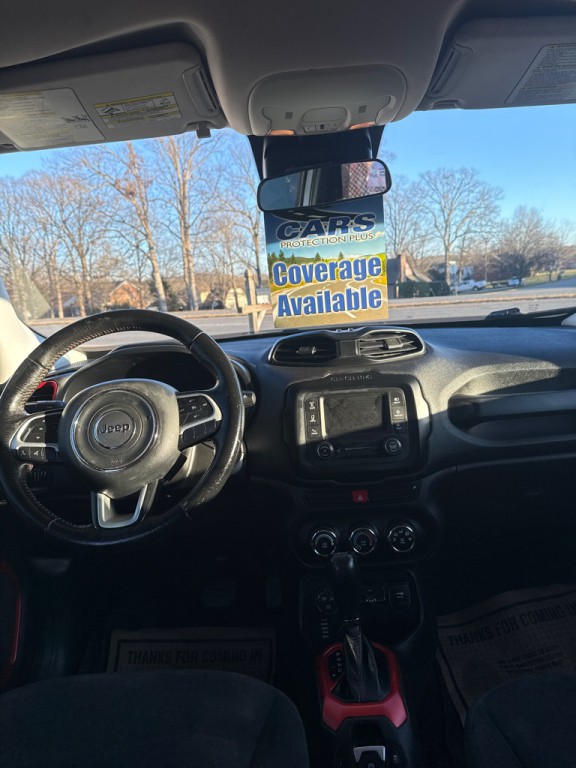 2015 Jeep Renegade Image 6