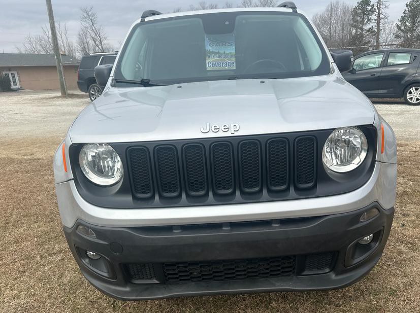 2015 Jeep Renegade Image 18