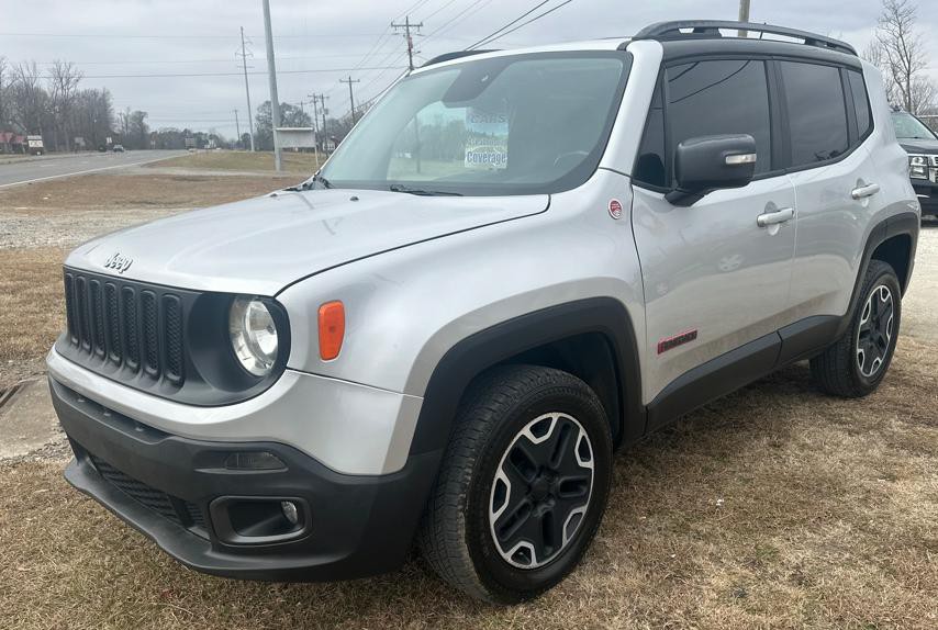 2015 Jeep Renegade Image 19