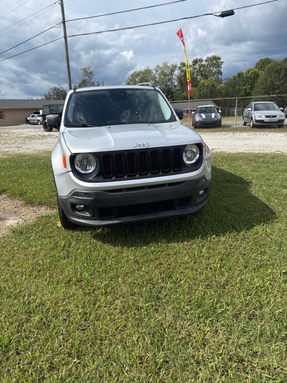 2015 Jeep Renegade Image 28
