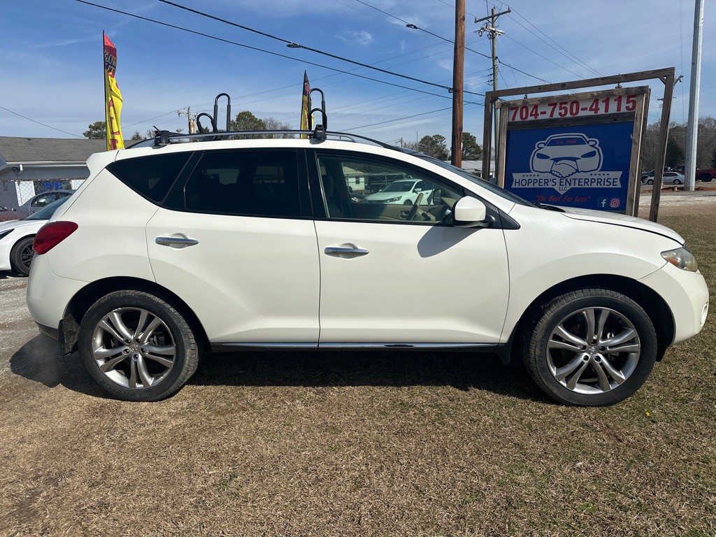 2010 Nissan Murano Image 2