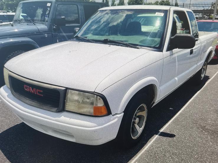2003 GMC Sonoma Image 1