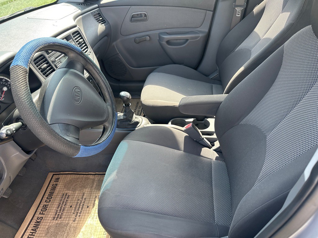 2009 Kia Rio Image 8