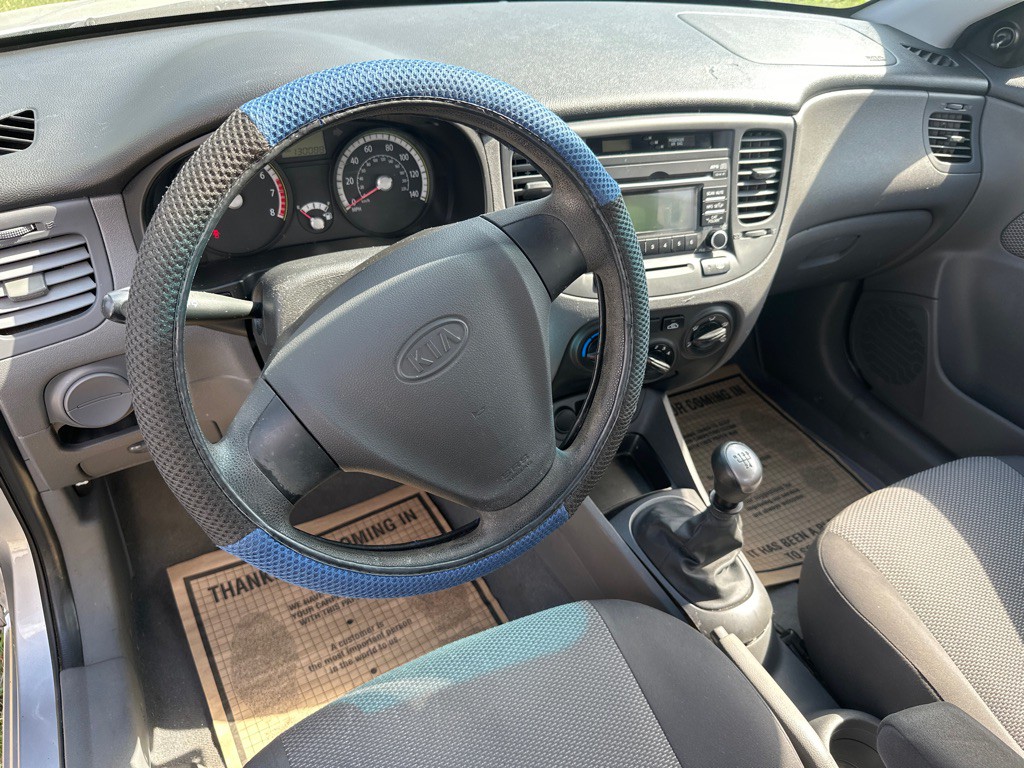 2009 Kia Rio Image 9