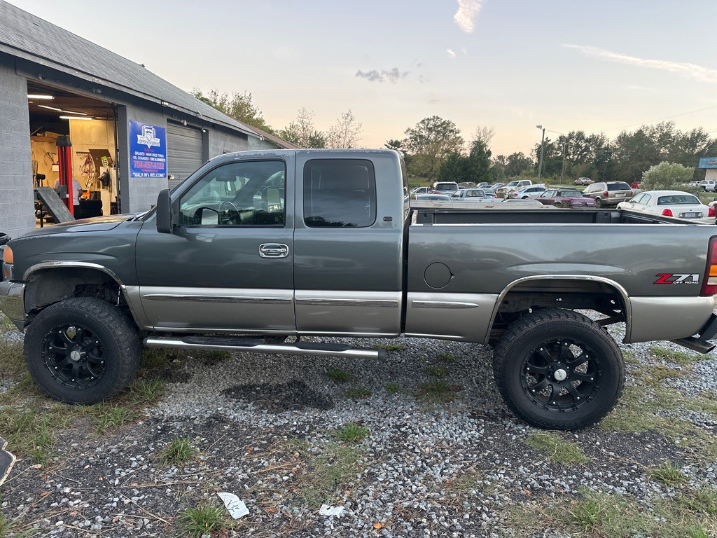 1999 GMC Sierra 1500 Image 9