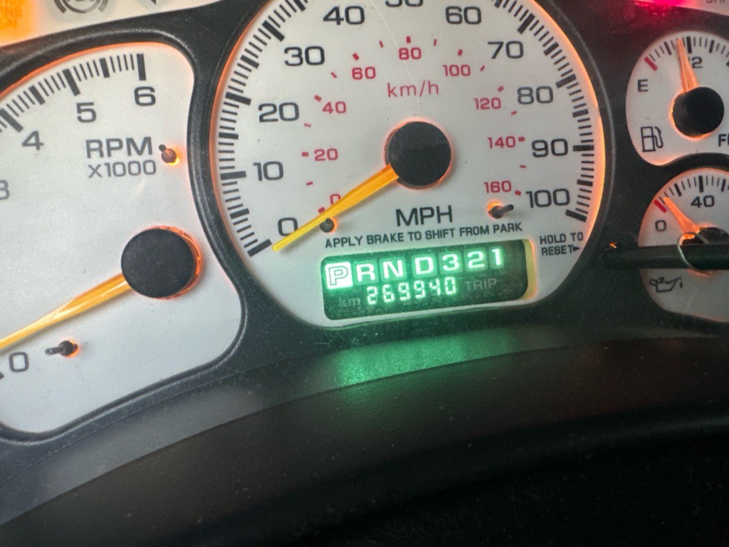 1999 GMC Sierra 1500 Image 10