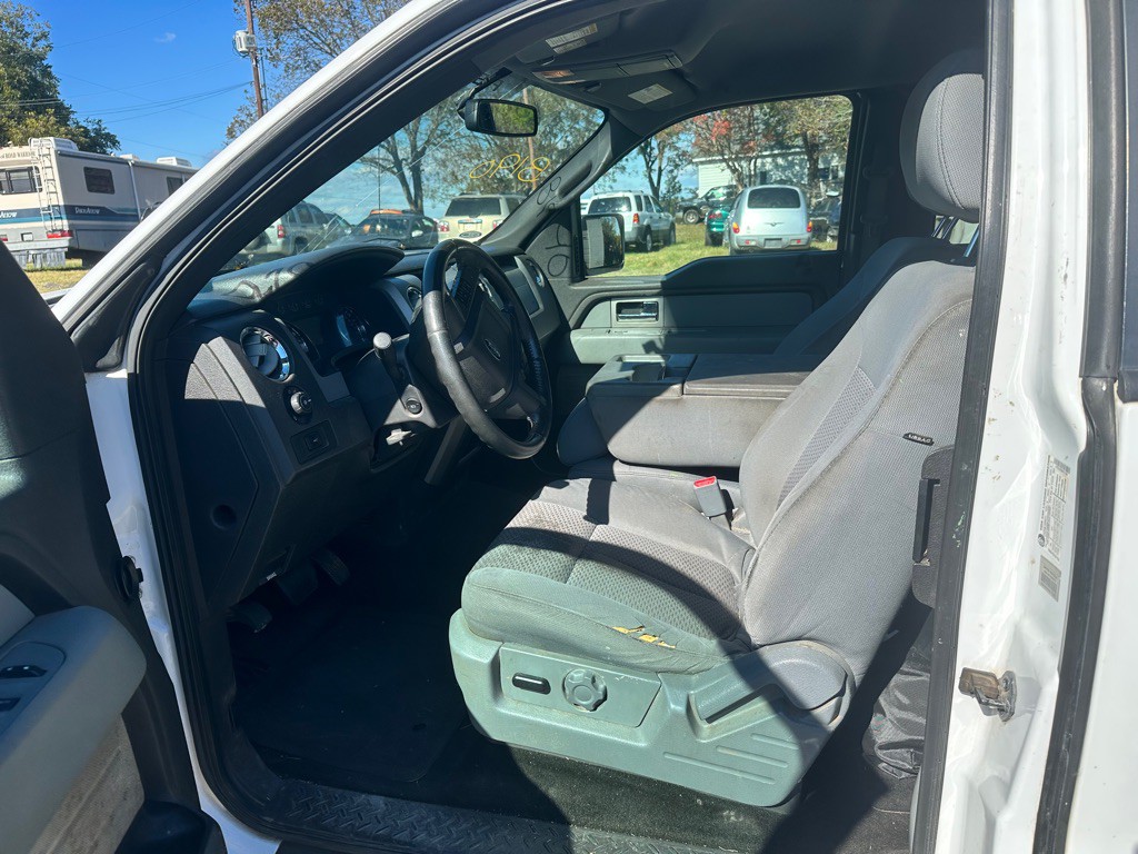 2011 Ford F-150 Image 5