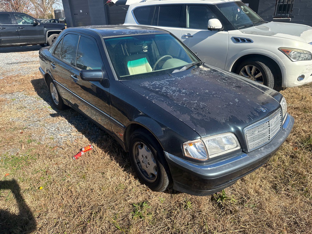 1998 Mercedes-Benz C-Class Image 4