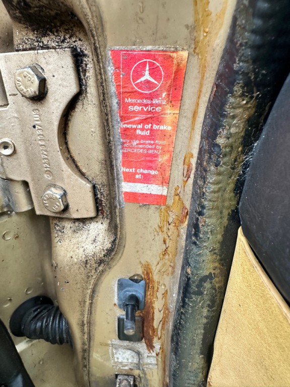 1980 Mercedes-Benz 300-Class Image 24