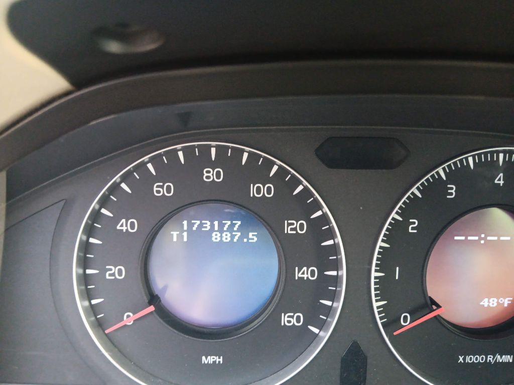 2008 Volvo XC70 Image 5