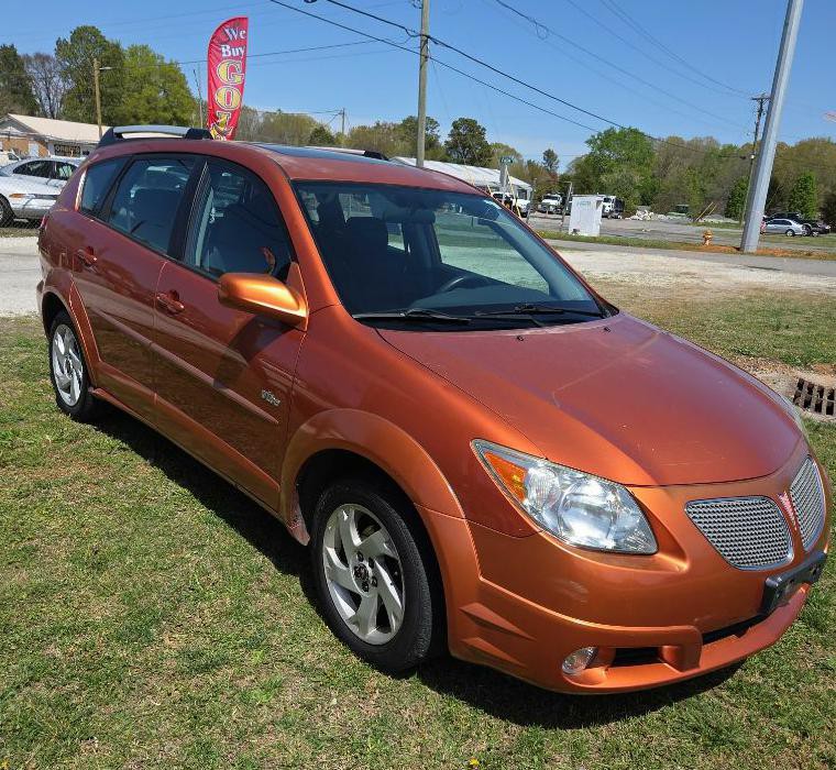 2005 Pontiac Vibe Image 4