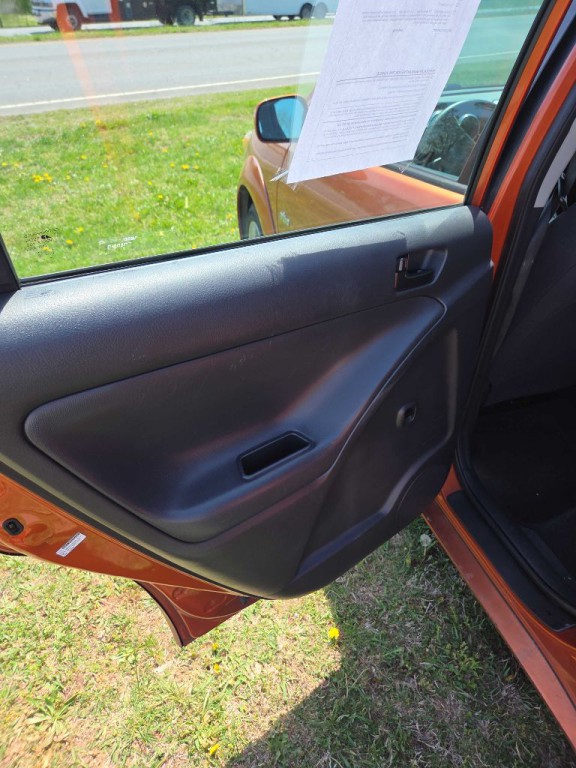 2005 Pontiac Vibe Image 11