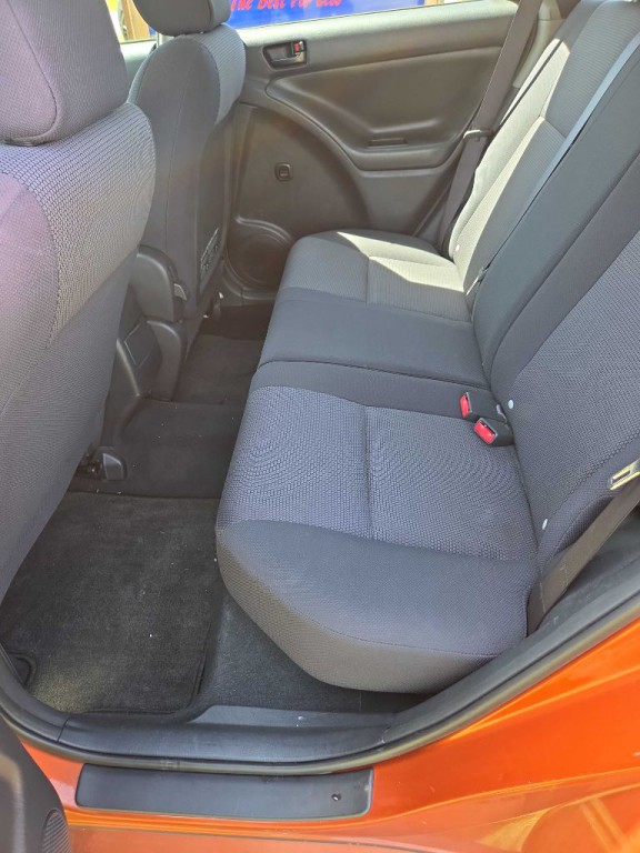 2005 Pontiac Vibe Image 13