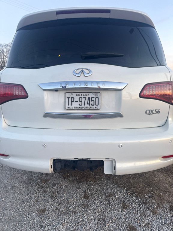 2013 INFINITI QX56 Image 20