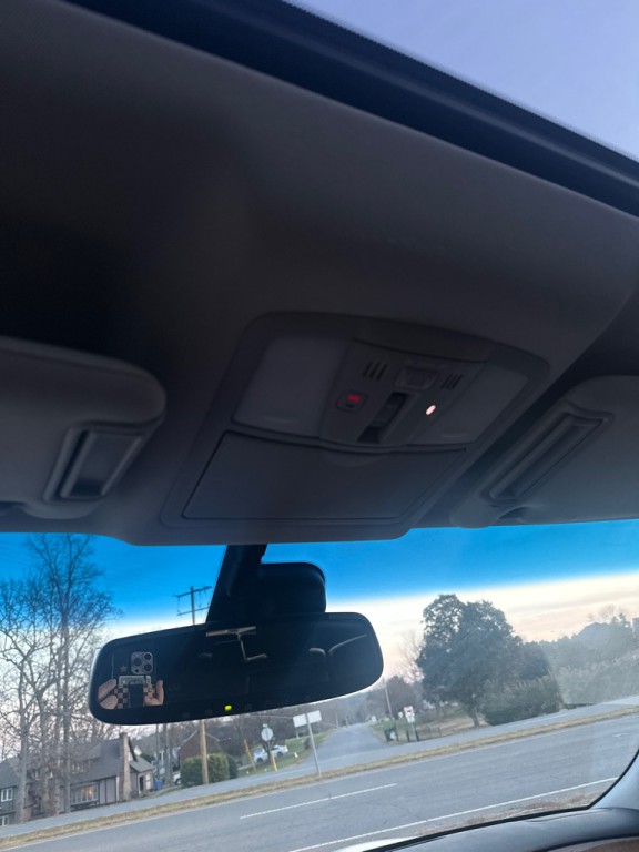 2013 INFINITI QX56 Image 29