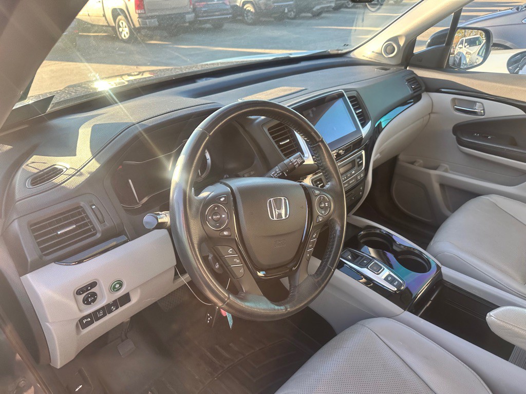 2016 Honda Pilot Image 8