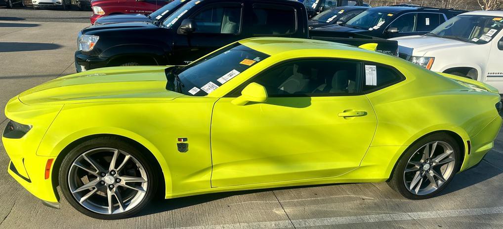2019 Chevrolet Camaro Image 1