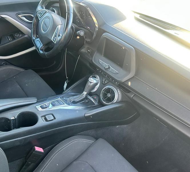 2019 Chevrolet Camaro Image 5