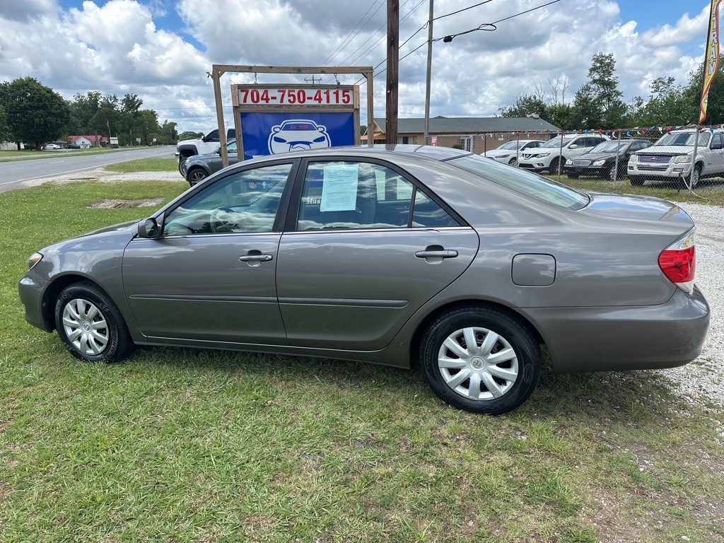 2006 Toyota Camry Image 1