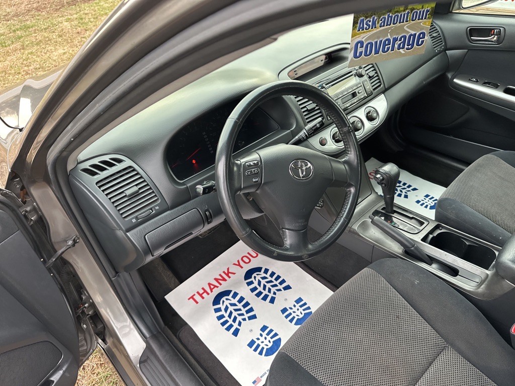 2005 Toyota Camry Image 8