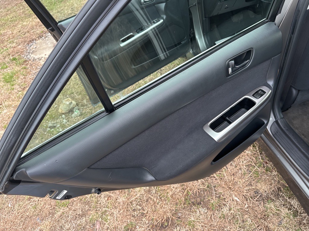 2005 Toyota Camry Image 10