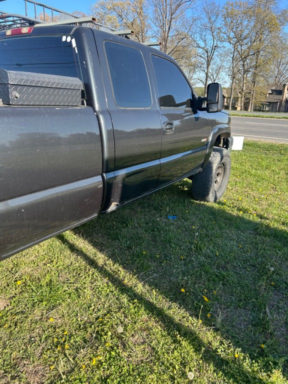 2004 Chevrolet Silverado 1500 Image 7