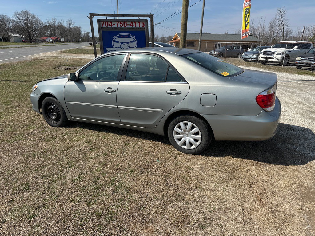 2006 Toyota Camry Image 12