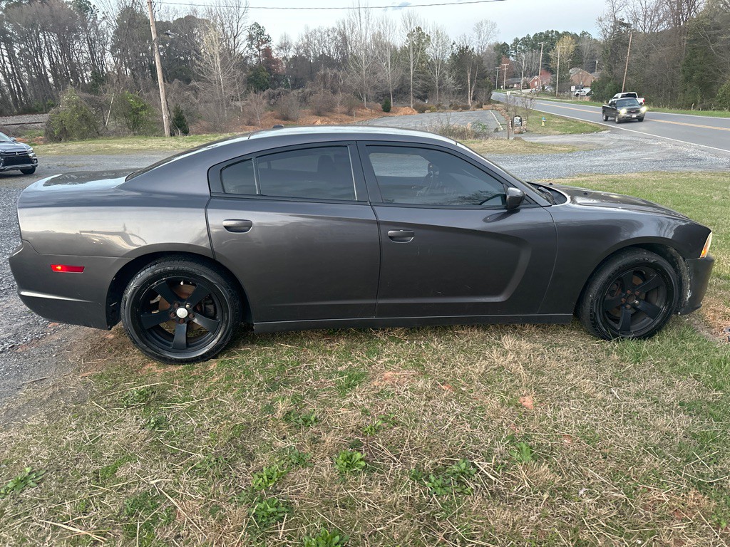 2013 Dodge Charger Image 5