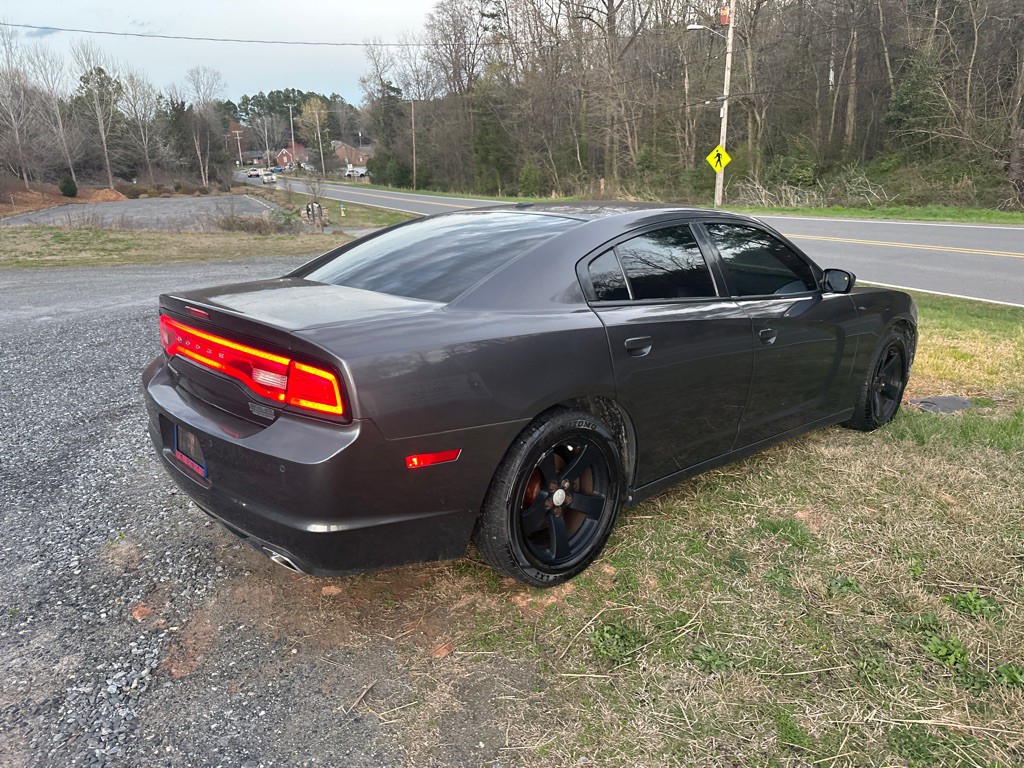 2013 Dodge Charger Image 6