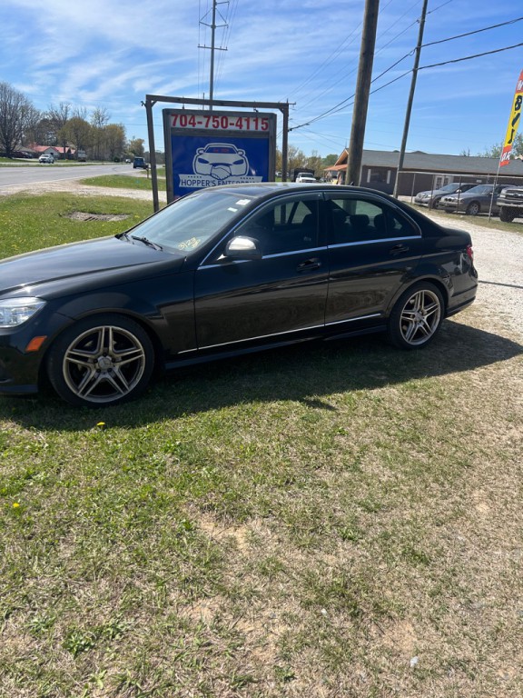 2008 Mercedes-Benz C-Class Image 2