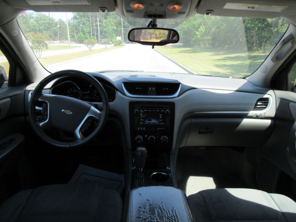 2014 Chevrolet Traverse Image 11