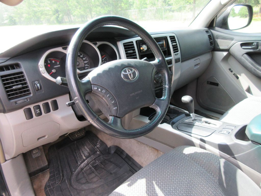 2003 Toyota 4Runner Image 9
