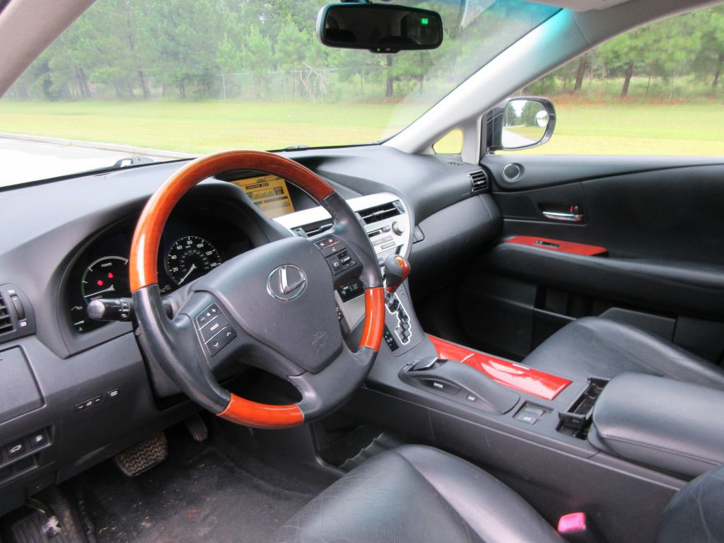 2010 Lexus RX Image 8