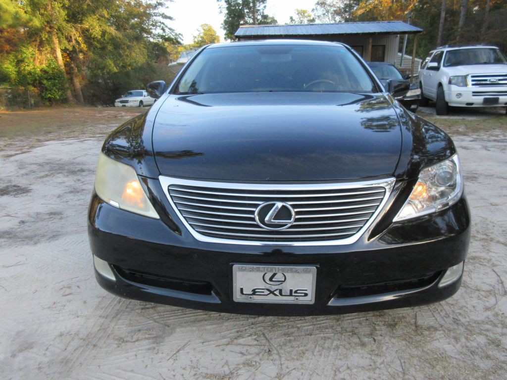 2007 Lexus LS Image 2