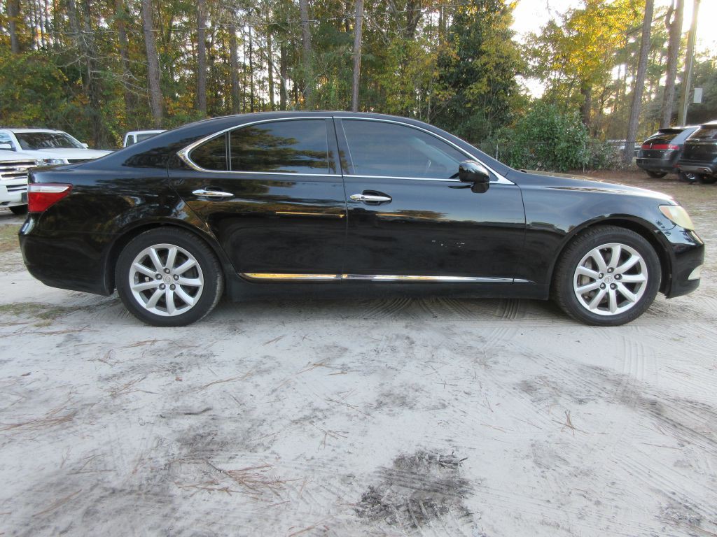 2007 Lexus LS Image 4