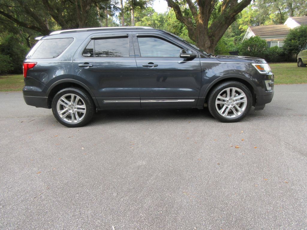 2017 Ford Explorer Image 5