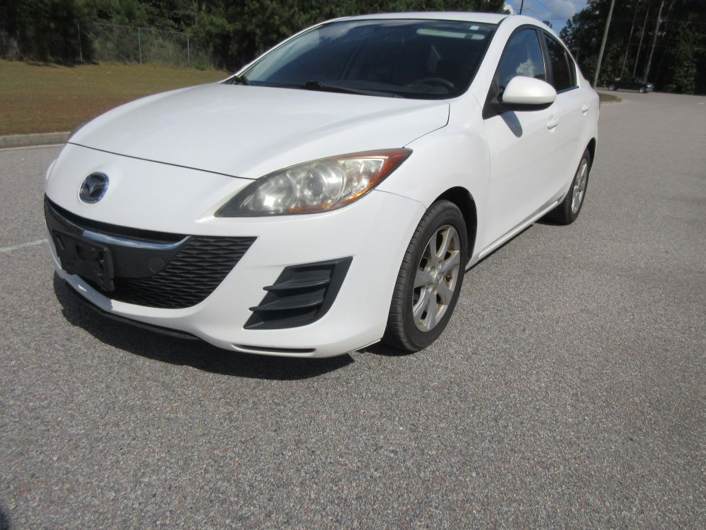 2010 Mazda Mazda3 Image 2