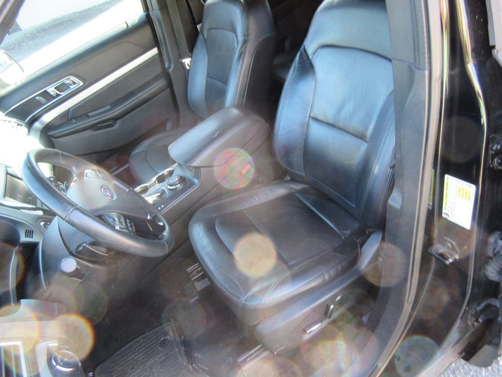 2016 Ford Explorer Image 10