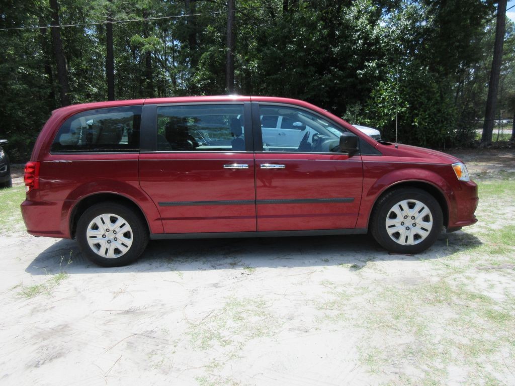 2015 Dodge Grand Caravan Image 4