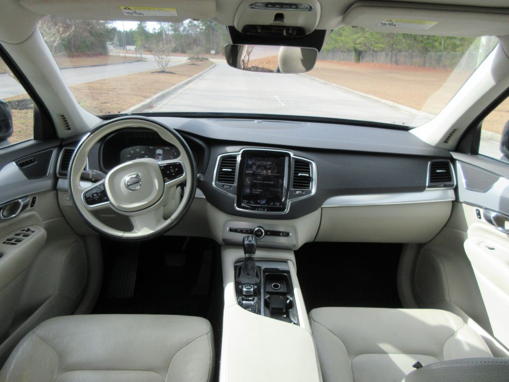 2016 Volvo XC90 Image 14