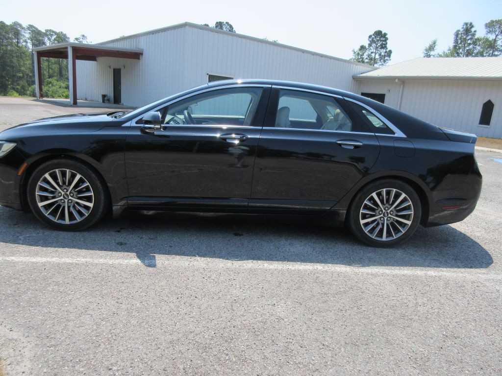 2017 Lincoln MKZ Image 8