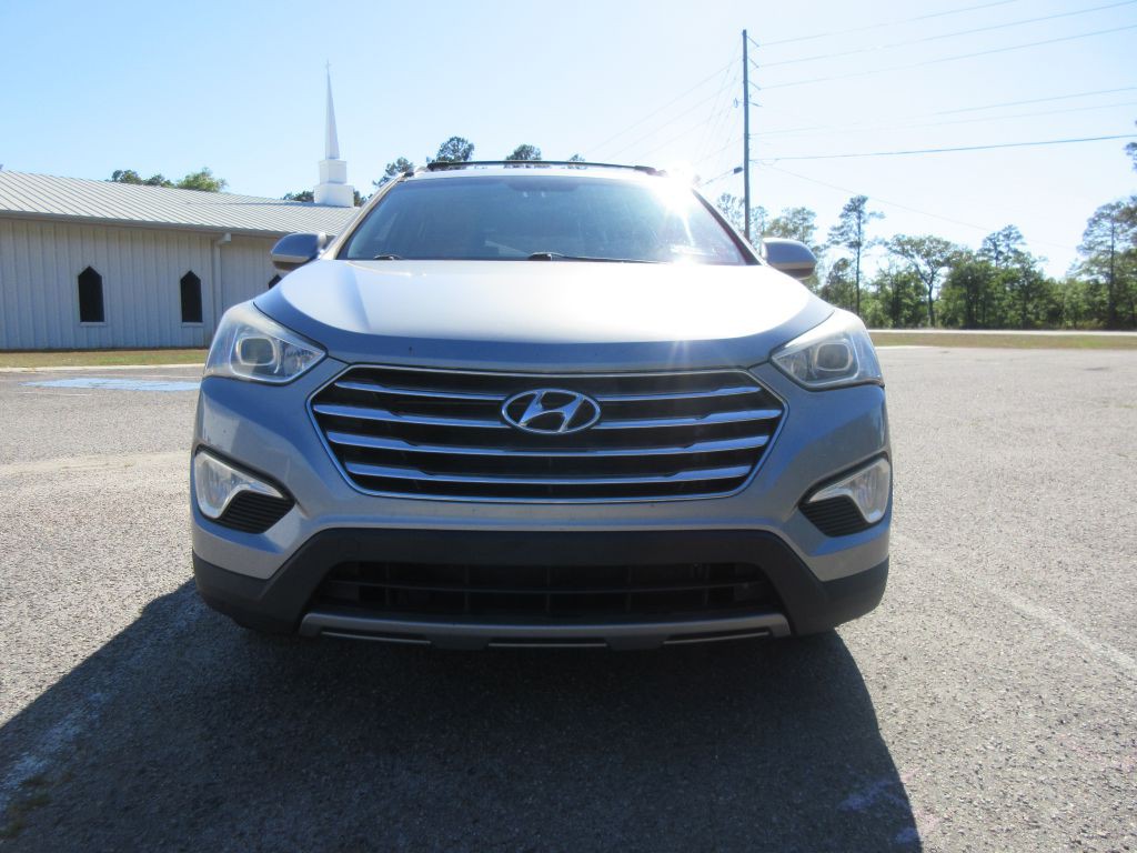 2014 Hyundai Santa Fe Image 2