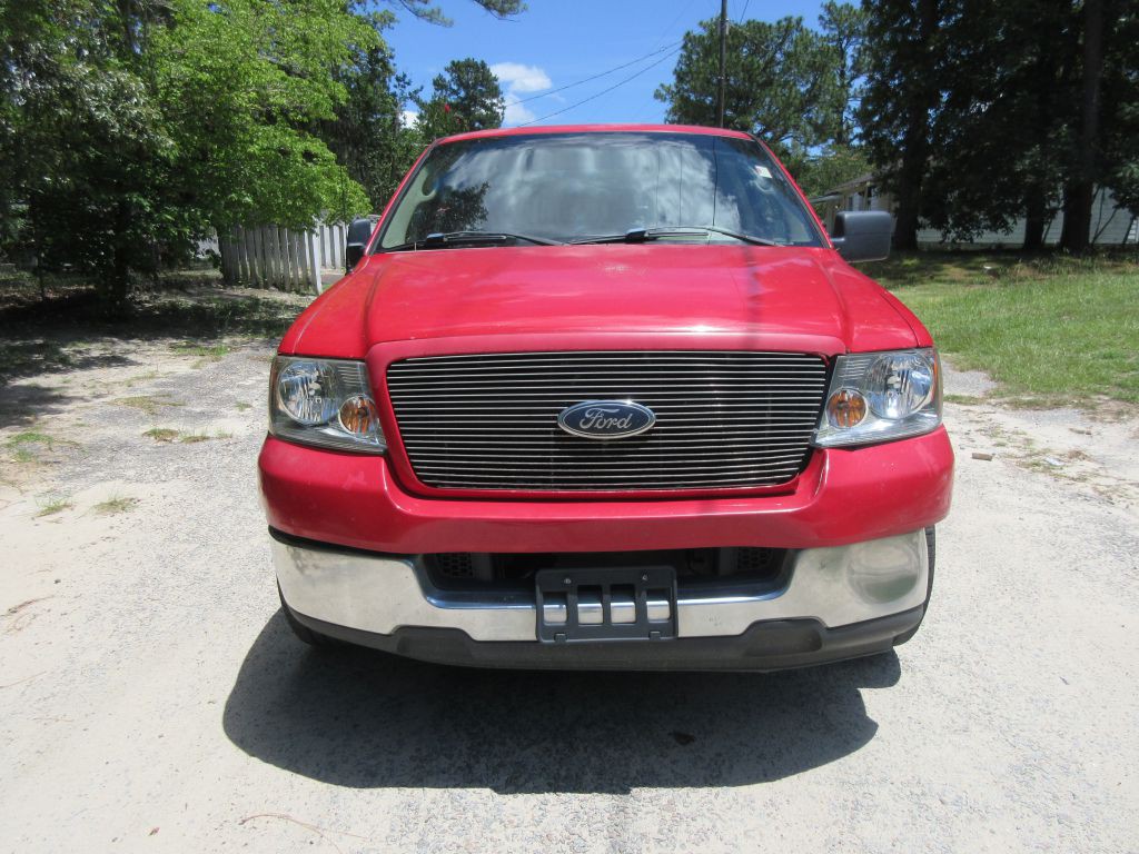2005 Ford F-150 Image 2