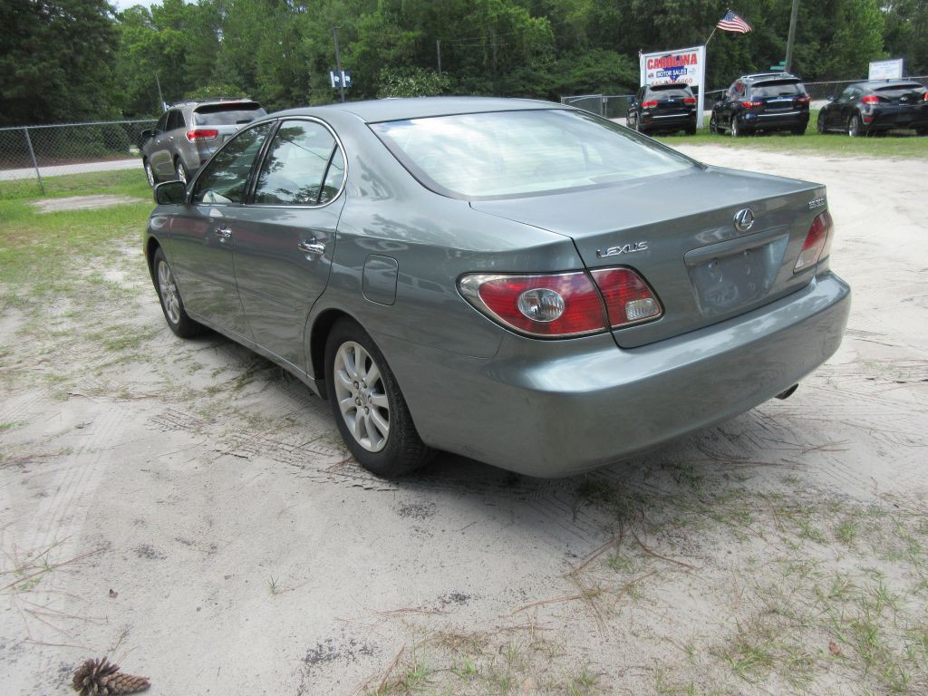 2002 Lexus ES Image 7