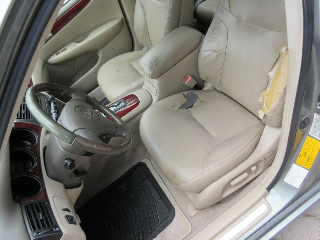 2002 Lexus ES Image 10
