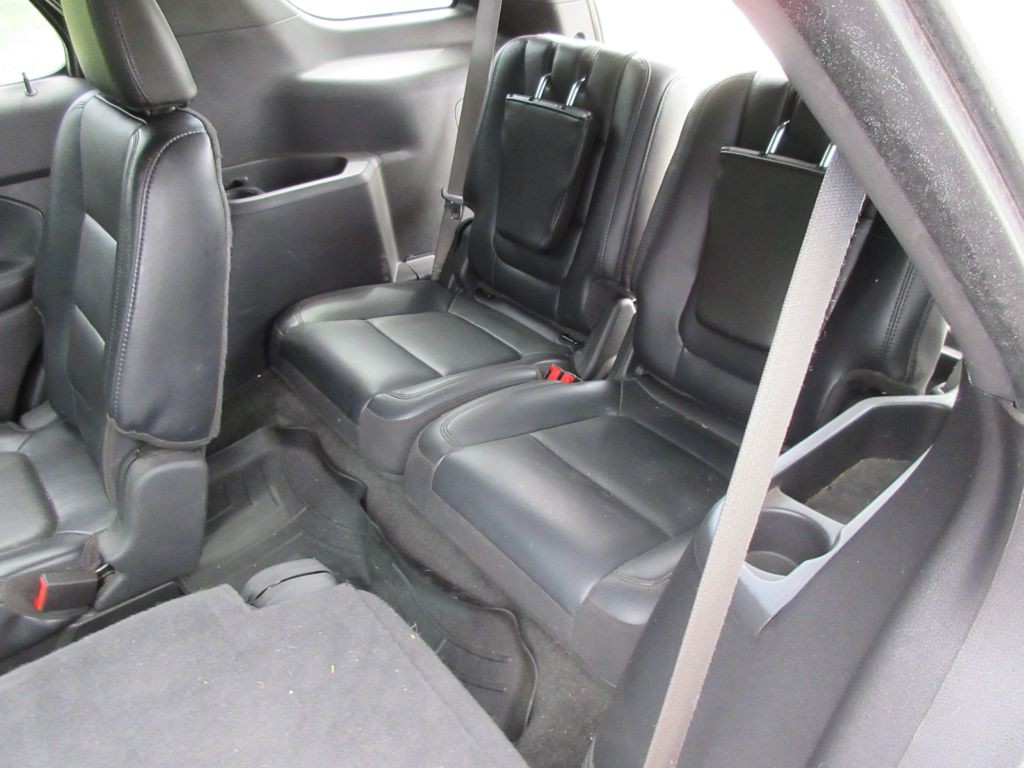 2012 Ford Explorer Image 12