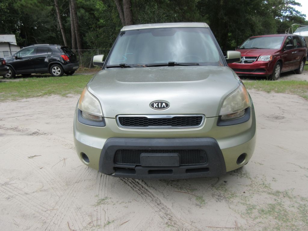 2010 Kia Soul Image 2