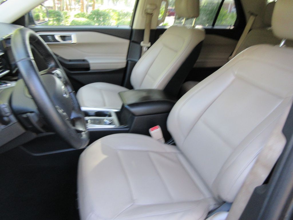 2020 Ford Explorer Image 14