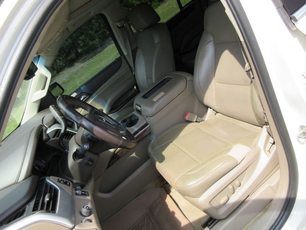 2015 GMC Yukon Image 11
